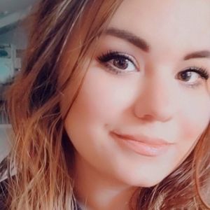 Meet your Posher, Noelle